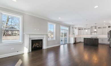 573 W Belden Ave, Elmhurst, IL 60126 - photo 6