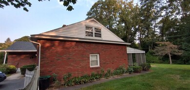 59 Northgate Dr, Albany, NY 12203 - photo 2