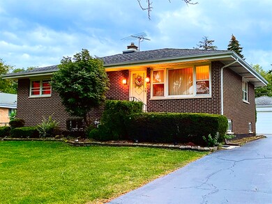 801 N Lombard St, Elmhurst, IL 60126 - photo 2