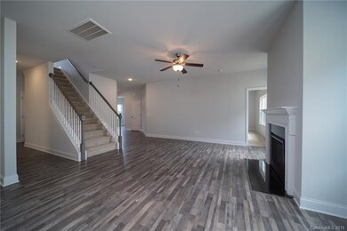 107 Fleming Dr unit 33, Statesville, NC 28677 - photo 4