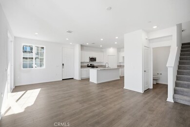 29388 Oceanside Dr, Winchester, CA 92596 - photo 5