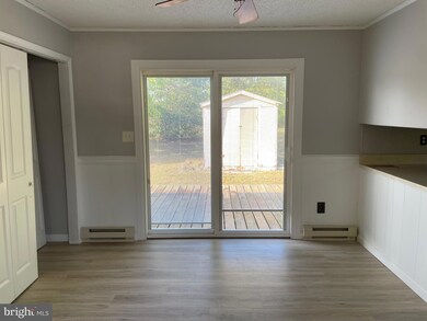 529 W 7th St, Laurel, DE 19956 - photo 5