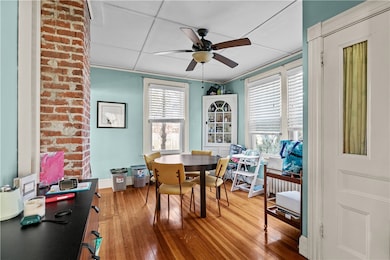 11 Dartmouth St, Newport, RI 02840 - photo 4