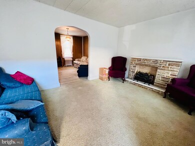 617 Minor St, Reading, PA 19602 - photo 4