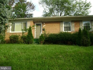 13107 Parkland Dr, Rockville, MD 20853 - photo 2