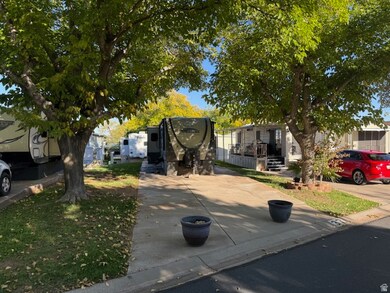 1150 W Red Hills Pkwy unit 37, Washington, UT 84780 - photo 2