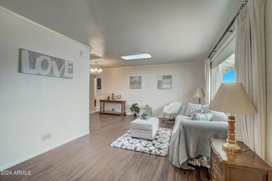 7-web-or-mls-W Sun City Blvd-007