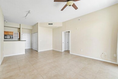 013-804EWindwardWay-Lantana-FL-small