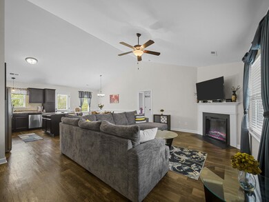 122 Tides End Dr, Surf City, NC 28445 - photo 4