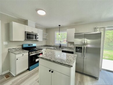 7566 Carrollburg Dr, Fayetteville, NC 28303 - photo 6