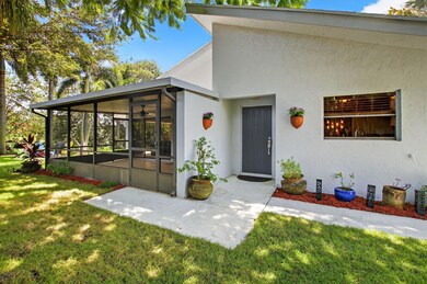 22 Baytree Cir, Boynton Beach, FL 33436 - photo 4