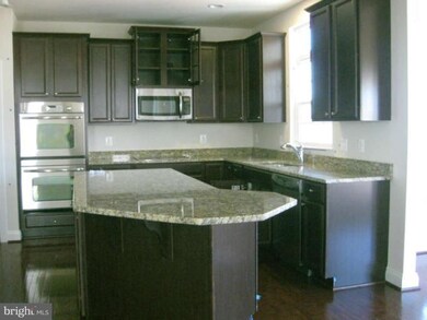 22560 Castle Oak Rd, Clarksburg, MD 20871 - photo 4