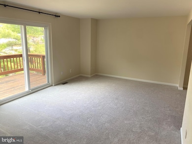 16 Castlehill Ct, Lutherville Timonium, MD 21093 - photo 6