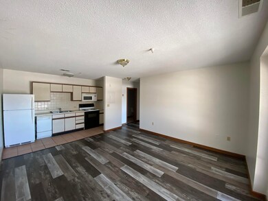 4200 S Bearfield Rd unit 9, Columbia, MO 65201 - photo 2