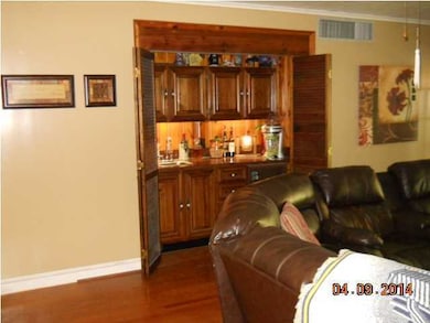 509 Duperier Ave, New Iberia, LA 70563 - photo 6