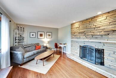 6147 Headley RdHeadly.blended-SMALL