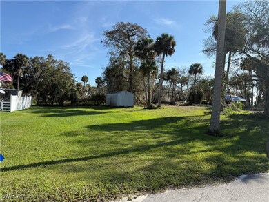 View of yard featuring a storage shed