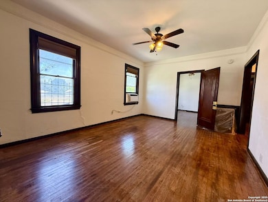 810 W Craig Place unit 103, San Antonio, TX 78212 - photo 4