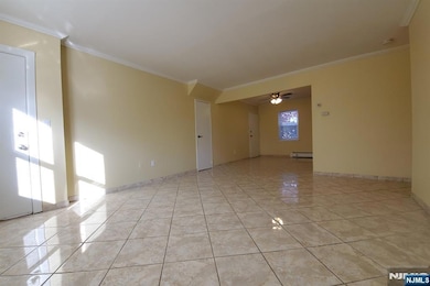 1124 Valley Rd unit 1B, Wayne, NJ 07470 - photo 4