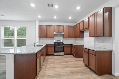 511 Broken Boulder St, Magnolia, TX 77354 - photo 7