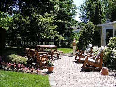 Patio The pavers seen here extend to walkways arou