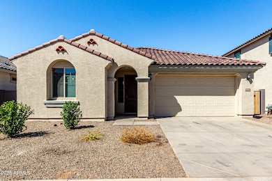 10258 W Piccadilly Rd, Avondale, AZ 85392 - photo 2