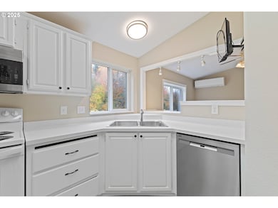 23077 SW Main St unit 21, Sherwood, OR 97140 - photo 7