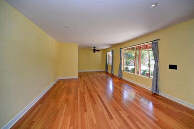 4027 N 38th Place, Phoenix, AZ 85018 - photo 7