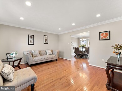 2117 Cross Trails Rd, Windsor Mill, MD 21244 - photo 4