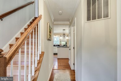 10404 Stansfield Rd, Laurel, MD 20723 - photo 4