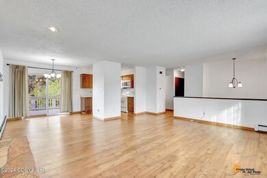 Living room & dining area