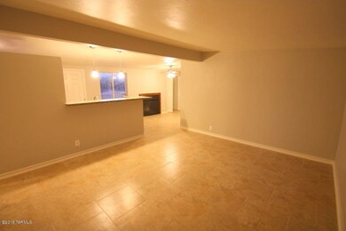 FamilyRoom1