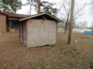 620 Johnson Ave, Wake Village, TX 75501 - photo 2