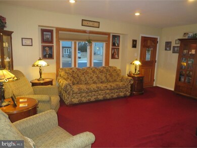 811 Drexel Ave, Delran, NJ 08075 - photo 2