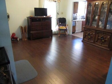 Formal Dining
