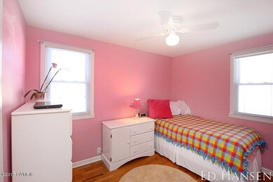 3667 Grape Ave NE, Grand Rapids, MI 49525 - photo 6