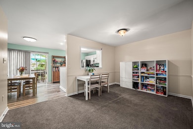 11 Linden Ct unit 11, Boyertown, PA 19512 - photo 5