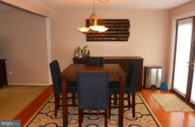 7025 Bedrock Rd, Alexandria, VA 22306 - photo 6