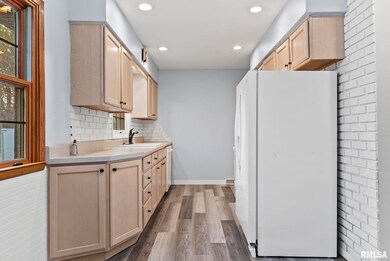 7 Rodeo Ct, Davenport, IA 52806 - photo 7