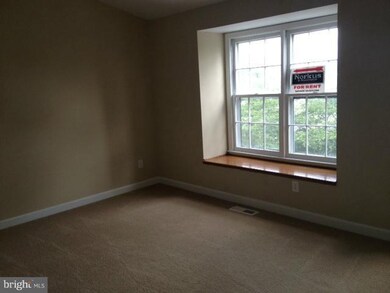 14650 Cambridge Cir, Laurel, MD 20707 - photo 6