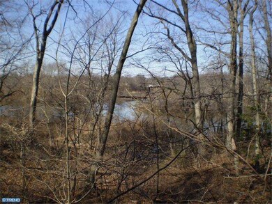 404 Harding St, Woodbury, NJ 08096 - photo 4