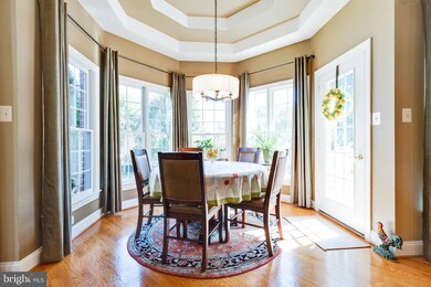 15633 Turtle Point Dr, Gainesville, VA 20155 - photo 7