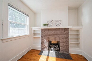 Book nook