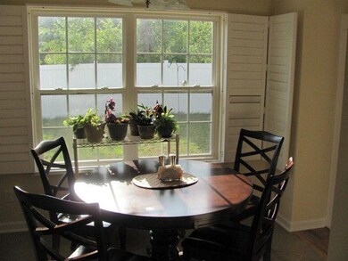 eat-in area