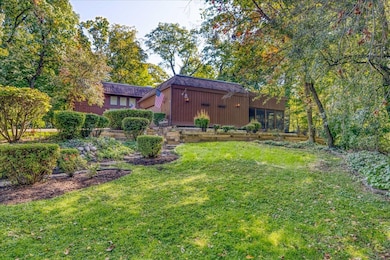 5N380 Ronsu Ln, Saint Charles, IL 60175 - photo 3