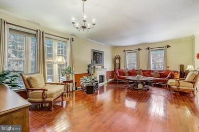 11833 Sherbourne Dr, Lutherville Timonium, MD 21093 - photo 3