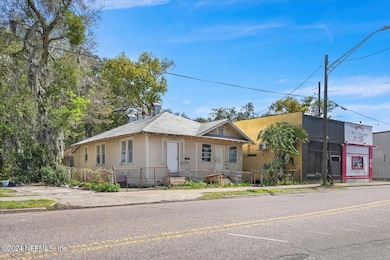 07-3311 N Pearl St (7)