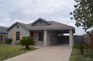 424 Cripple Creek Cir, Alamo, TX 78516 - photo 2