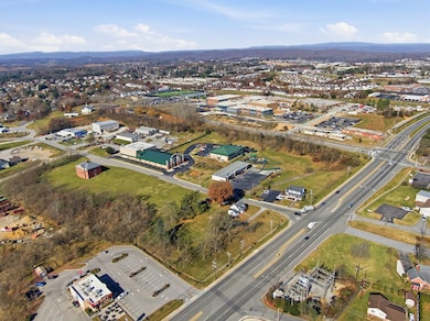 45 Scattergood Dr NW, Christiansburg, VA 24073 - photo 3