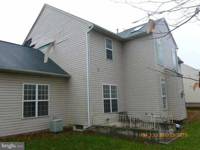 15603 Orchard Run Dr, Bowie, MD 20715 - photo 3